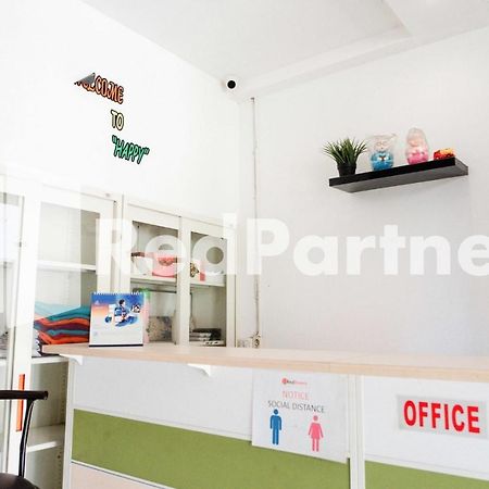 Happy Inn Puspo Mitra Reddoorz Jomblang Exteriér fotografie