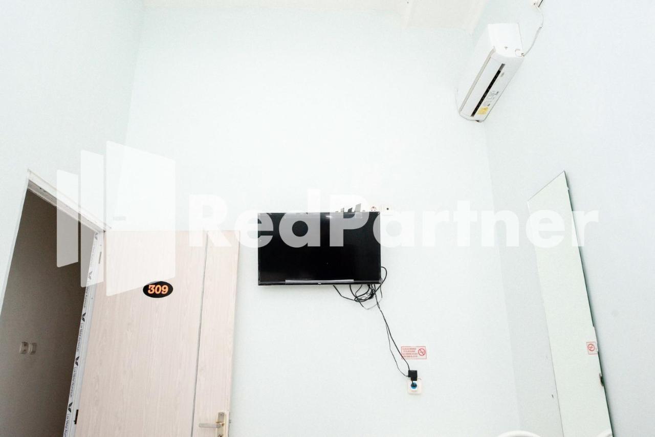 Happy Inn Puspo Mitra Reddoorz Jomblang Exteriér fotografie